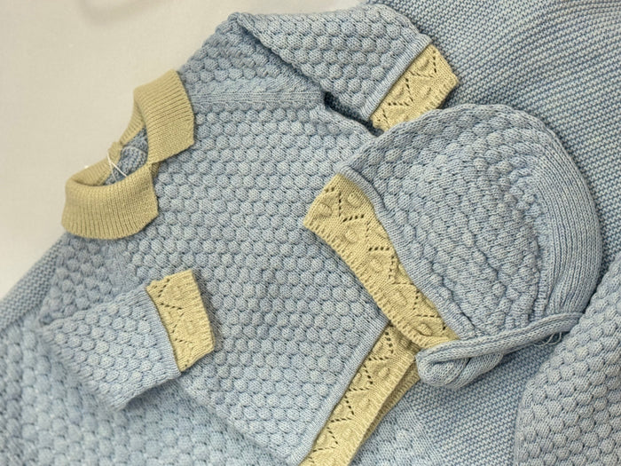 Rylo Light Blue Knitted Blanket