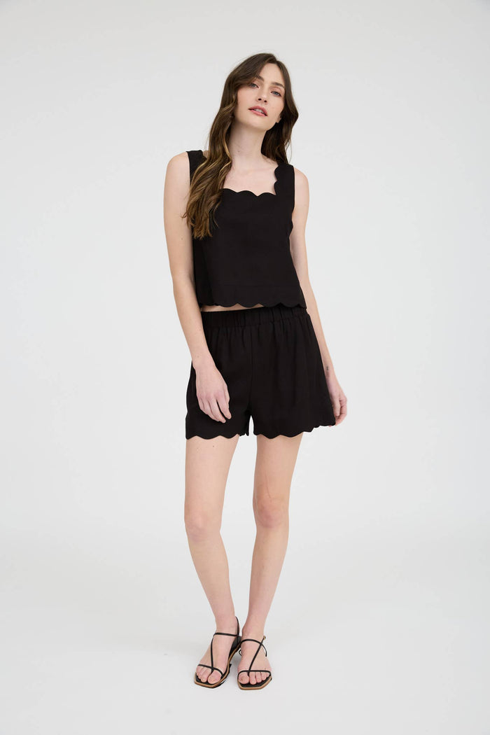 Scallop trim linen tank