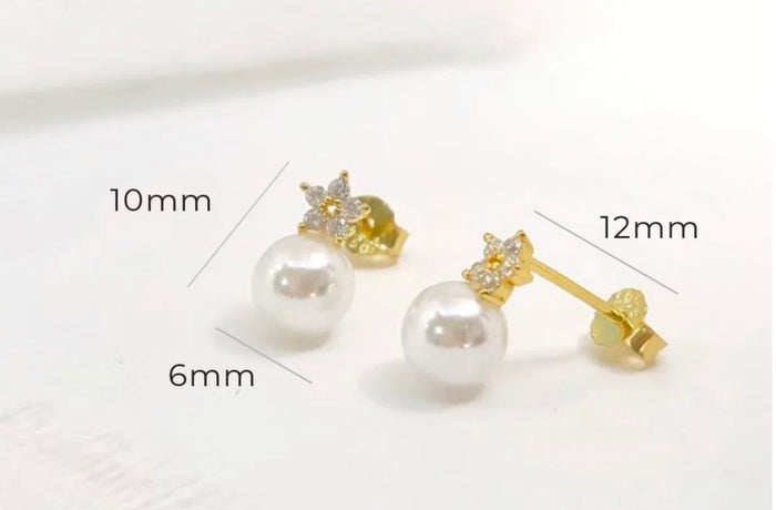 Star Zirconia and Pearl Stud