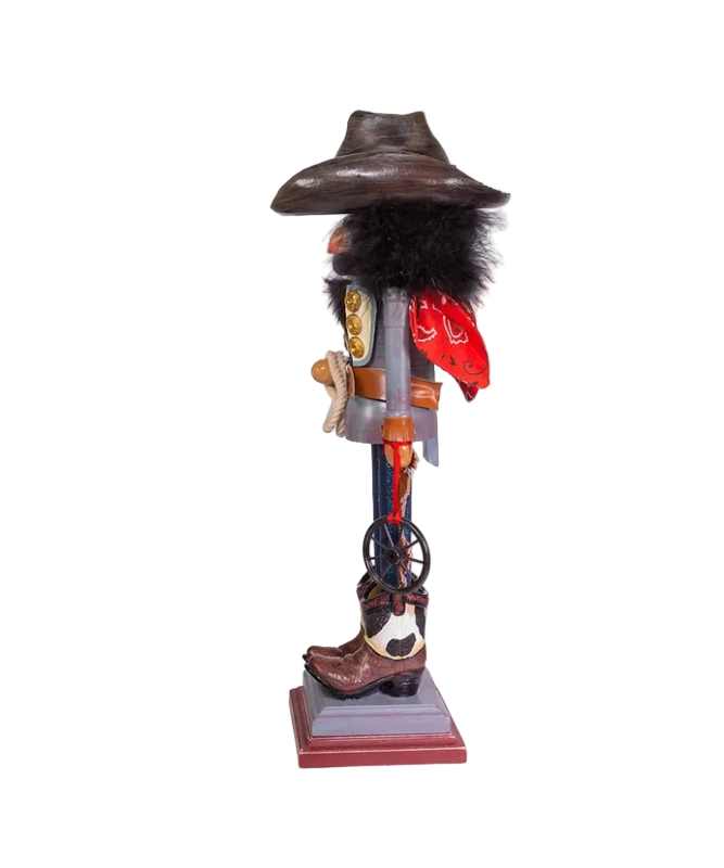19 inch hollywood cowboy with wagon wheel nutcracker