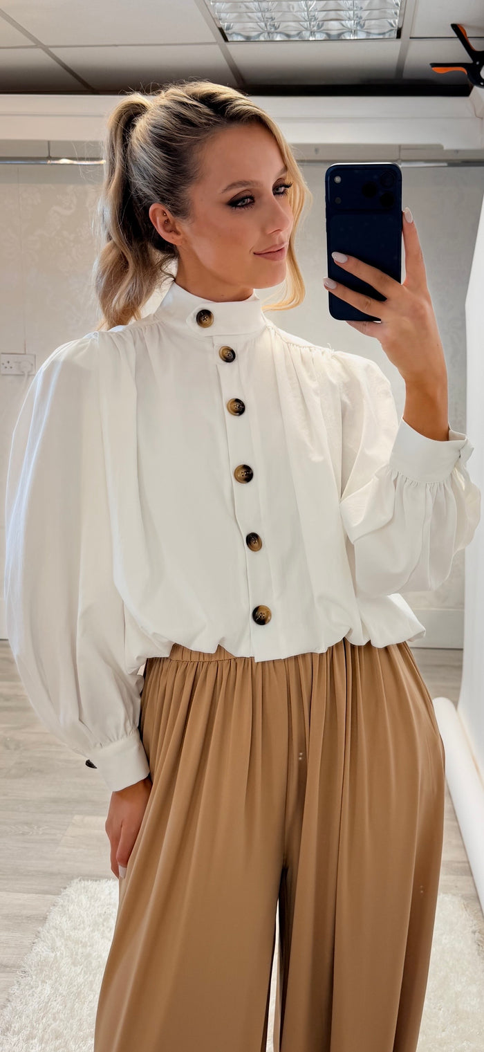 Aikha White