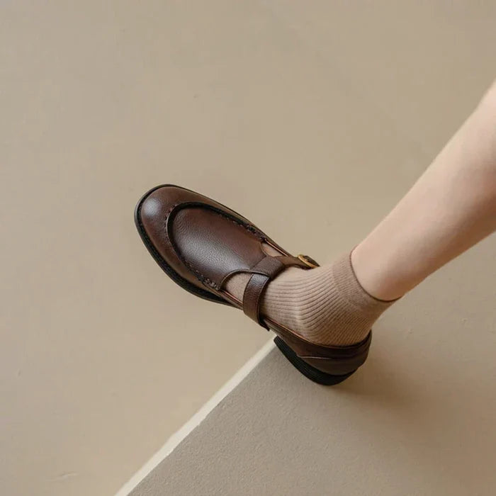 Belliora Retro Shoes