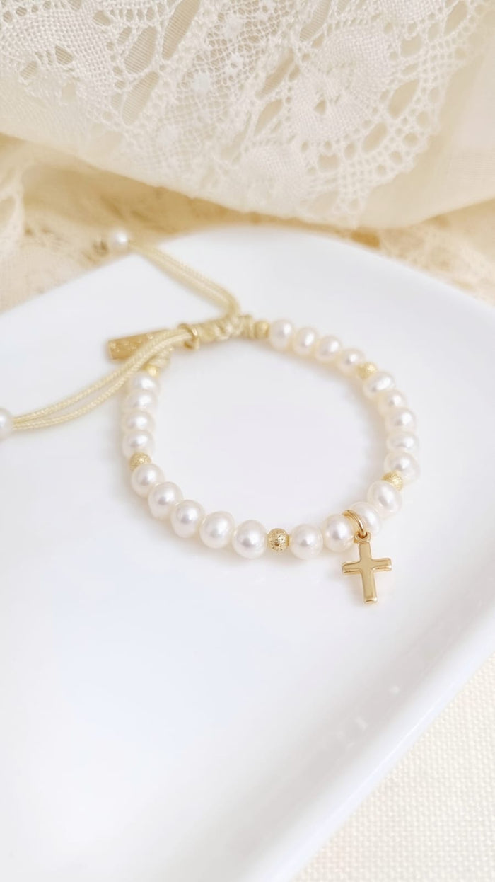 Blessing Cross Bracelet Pearls