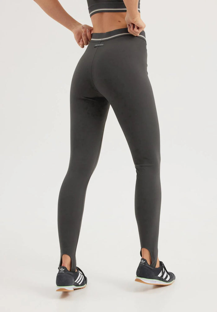 Rethinkit Butter Soft Stirrup Tights Edge Tights 0022 almost black
