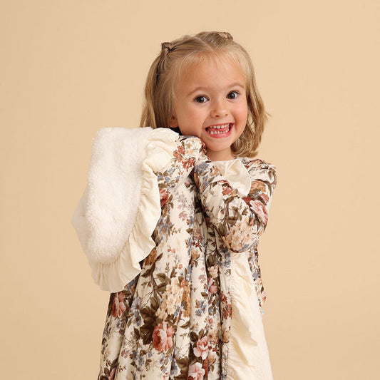 Dauphine Ruffled Luxe Plush Patoo® Blanket