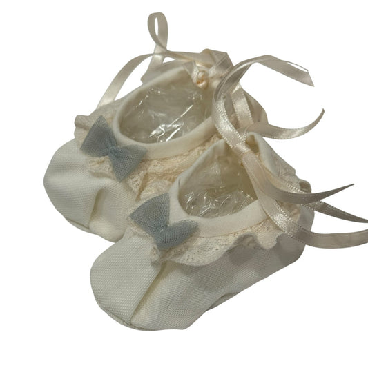 Edwarda Green Lace Pre-Walker Booties