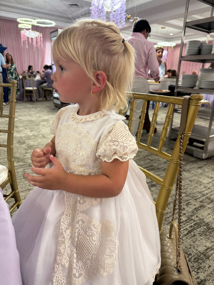 Edwarda Tower White Lace Girl Dress