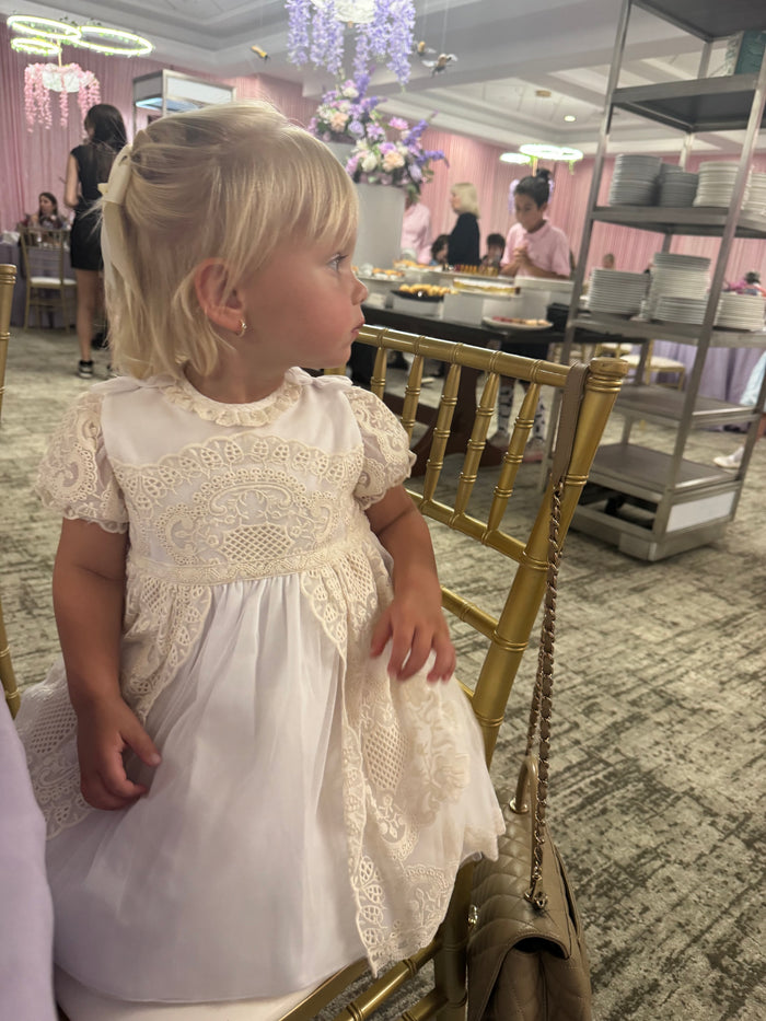 Edwarda Tower White Lace Girl Dress