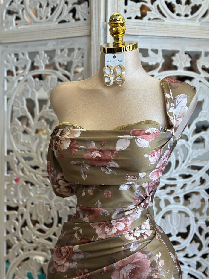 Floral Off Shoulder Wrapped Dress- Stretchy, Estira