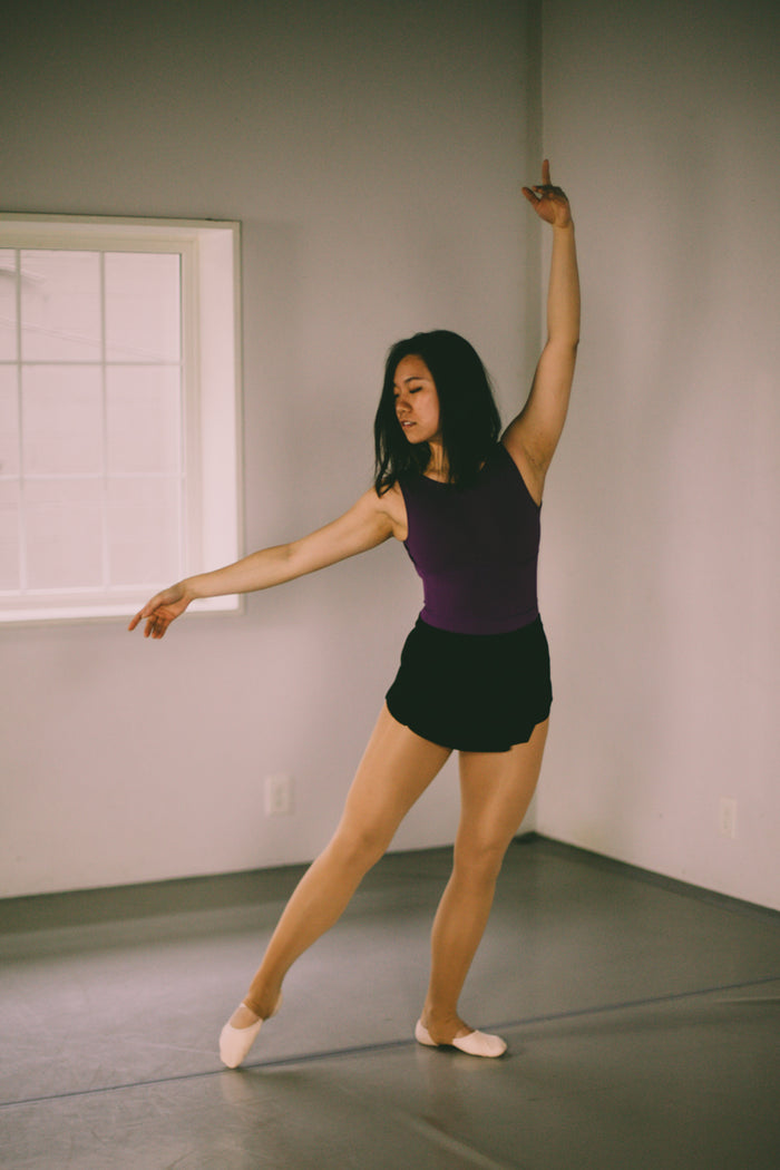 Giselle Leotard - Claudia Dean