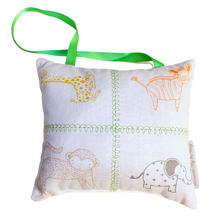 Hanging Safari Animals Sachet