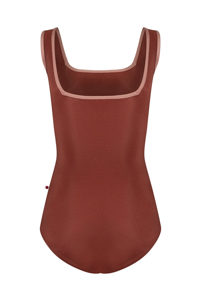 Marieke Leotard in Bronze - Yumiko