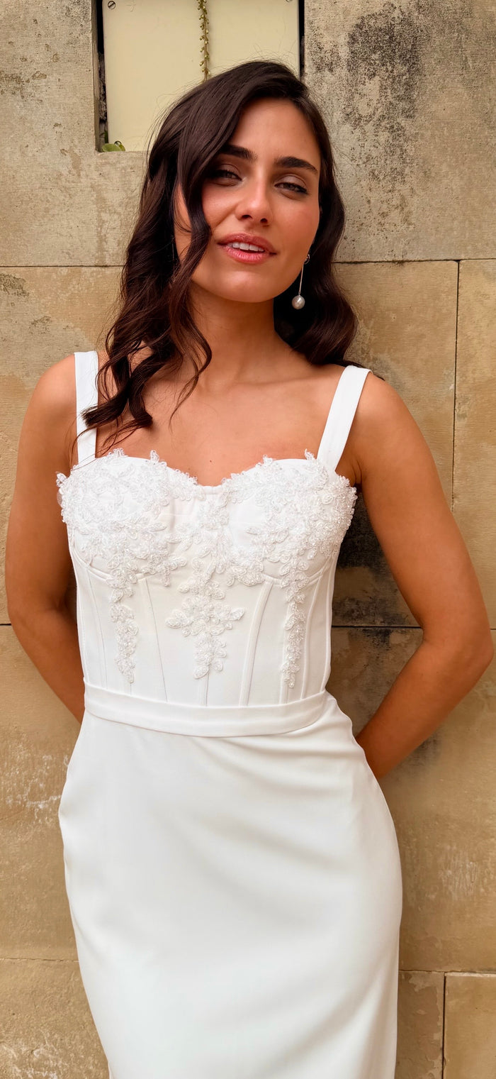 Riu White