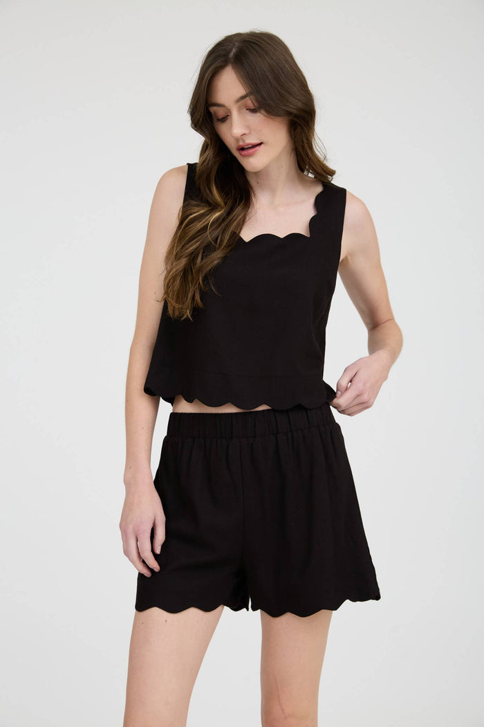 Scallop trim linen tank