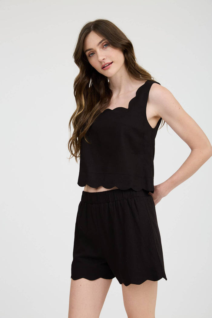 Scallop trim linen tank