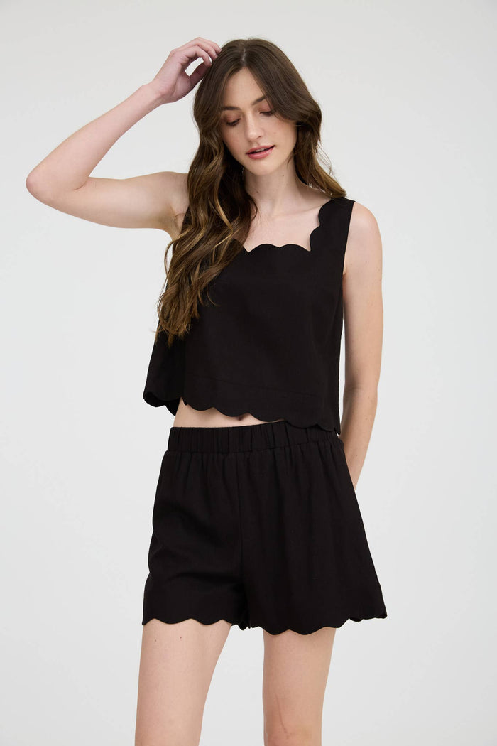 Scallop trim linen tank