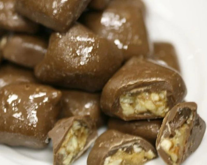 southern yum dark chocolate pecan brittle