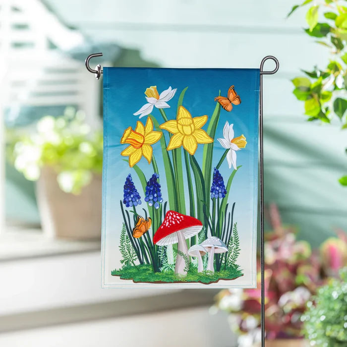 Spring Floral Haven Applique Garden Flag — Evergreen Enterprises