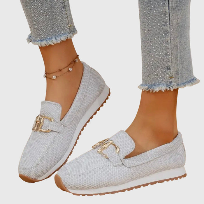White / 4.5