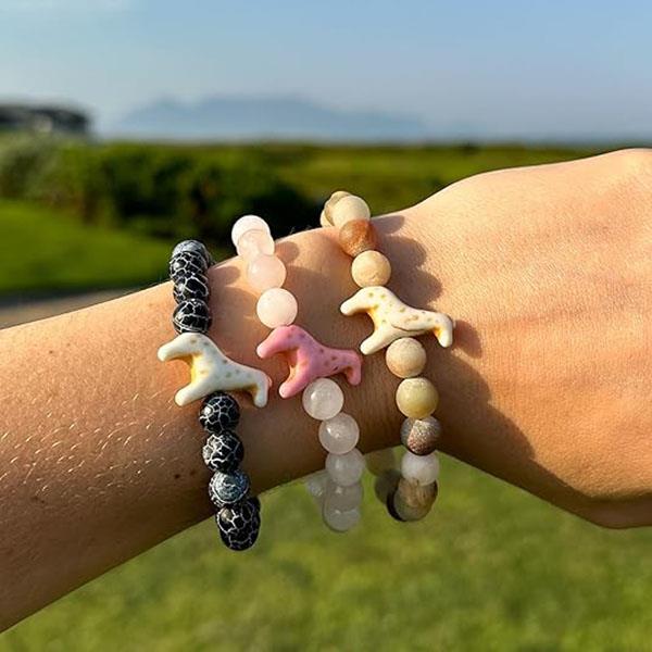 The Trek Giraffe Bracelet — Fahlo