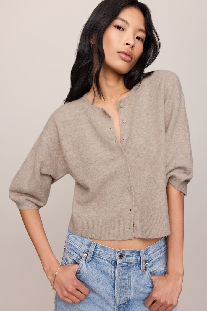 Valor Cardigan - Natural Heather - Detail