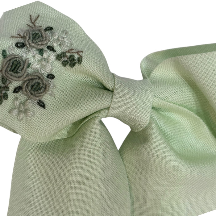 Victoria Handembroidered Bows