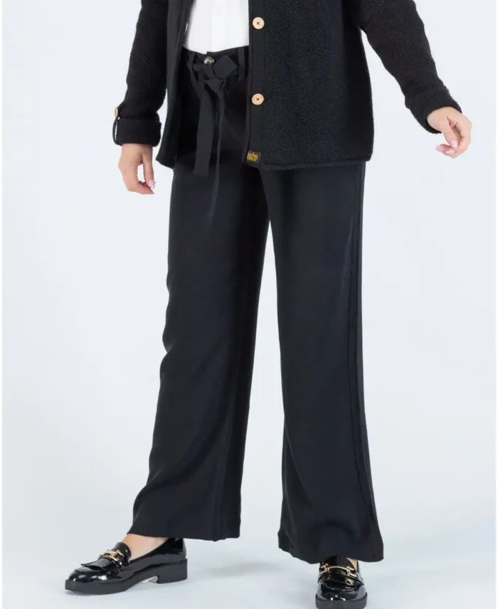 Wide leg pants Betty black