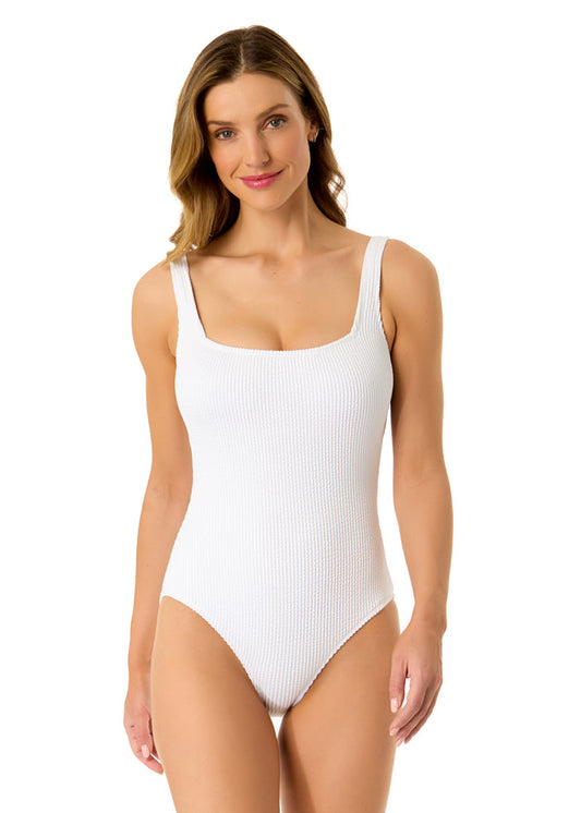 Women's Live In Color Textured Classic Square Neck One Piece Swimsuit