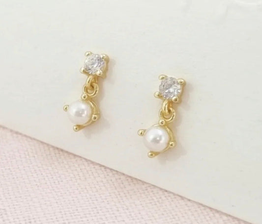 Zirconia and Pearl Dangling Earrings